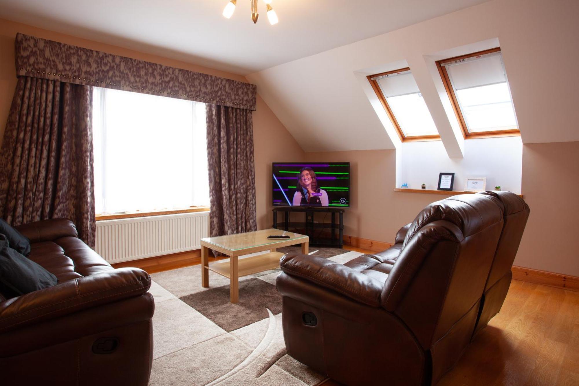 פורט ויליאם Lochiel Villa Guest House מראה חיצוני תמונה